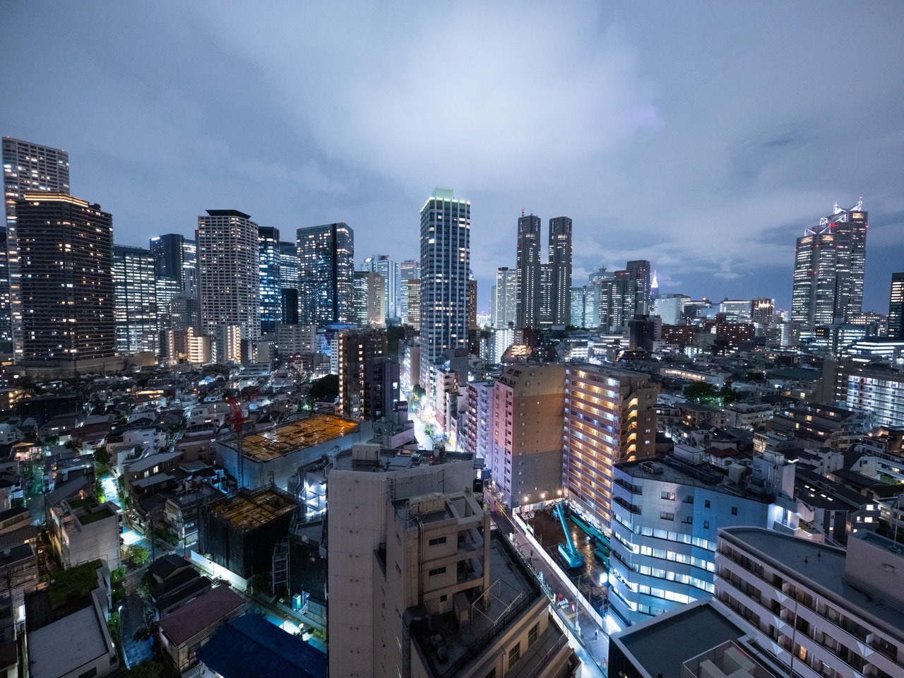 アパホテル屋上からの景色（夜景）画像